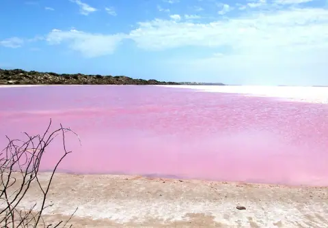 Lake Hillier, Australia