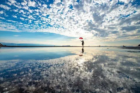 Mirror Beach, Japan