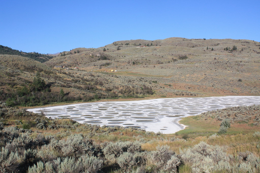 Spotted Lake, Canada